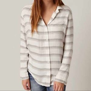 RVCA button up long sleeve✨